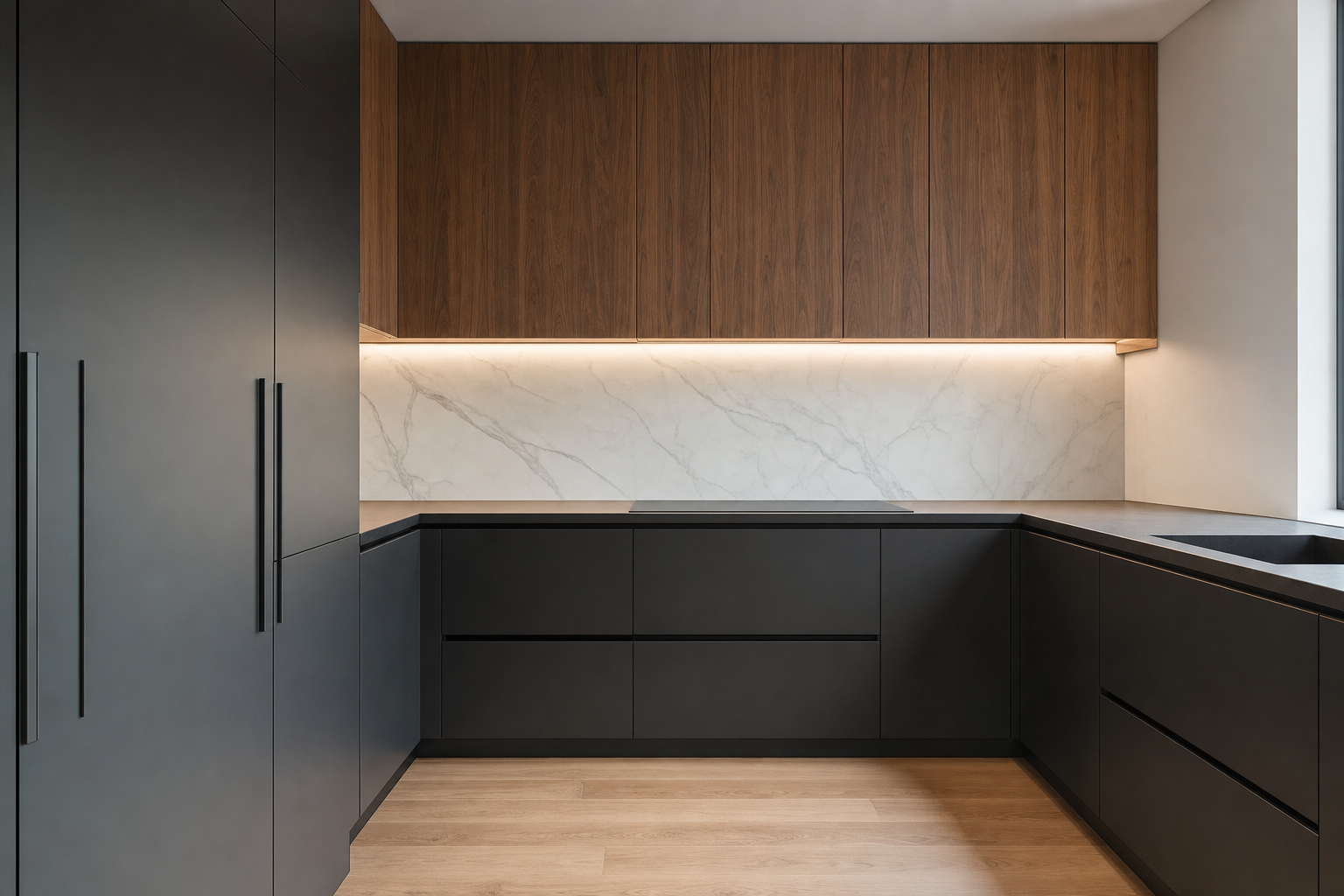 Küche mit Wandpaneelen